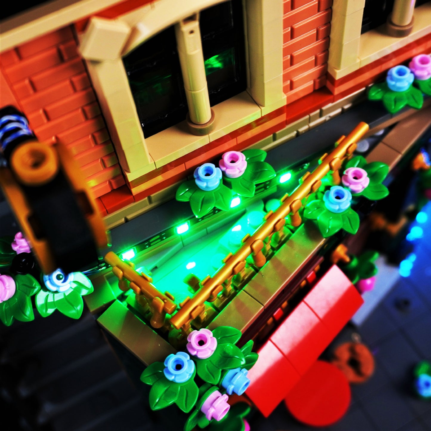 Tudor Corner Light Kit