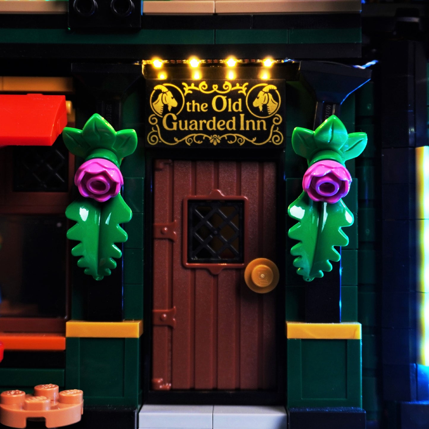 Tudor Corner Light Kit