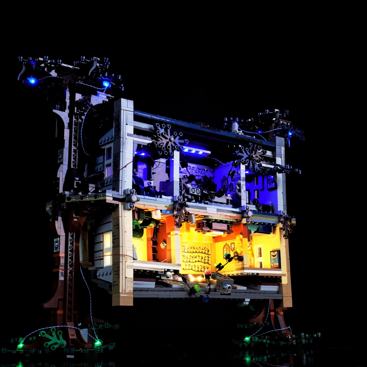 Stranger Things: The Upside Down Light Kit 75810