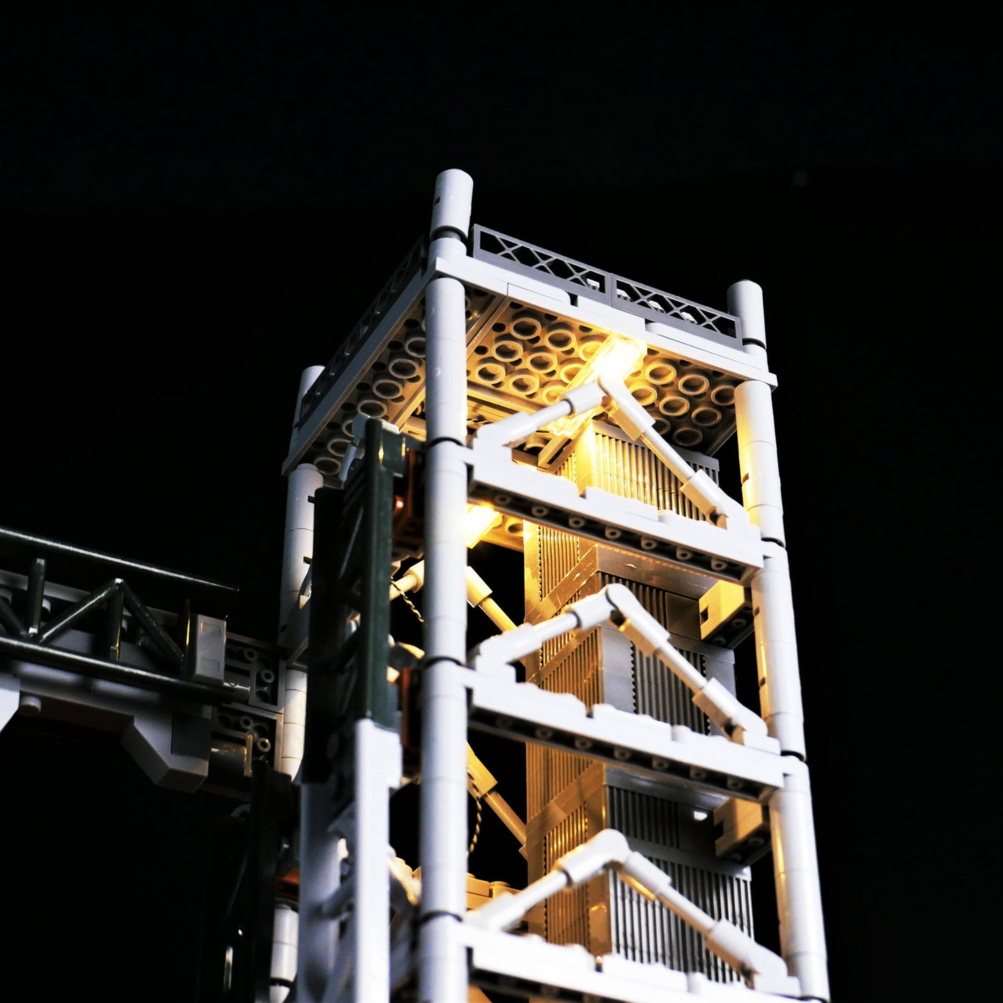 NASA Artemis Space Launch System (10341) Light Kit